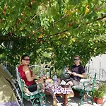 Ilir 1