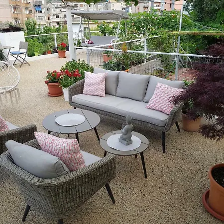 Ilir 1 Guest house